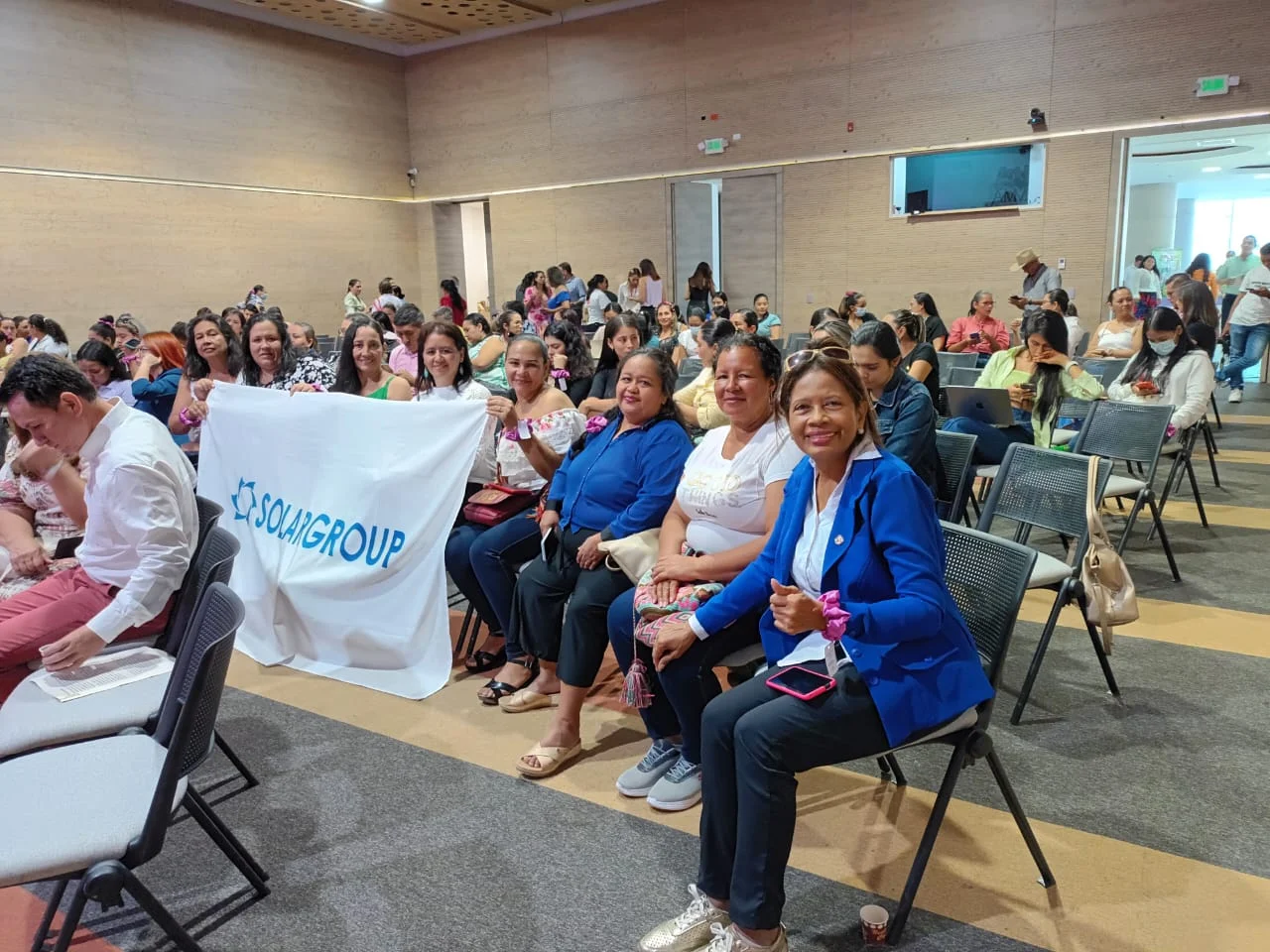 Elena Lozada, trayectoria y liderazgo